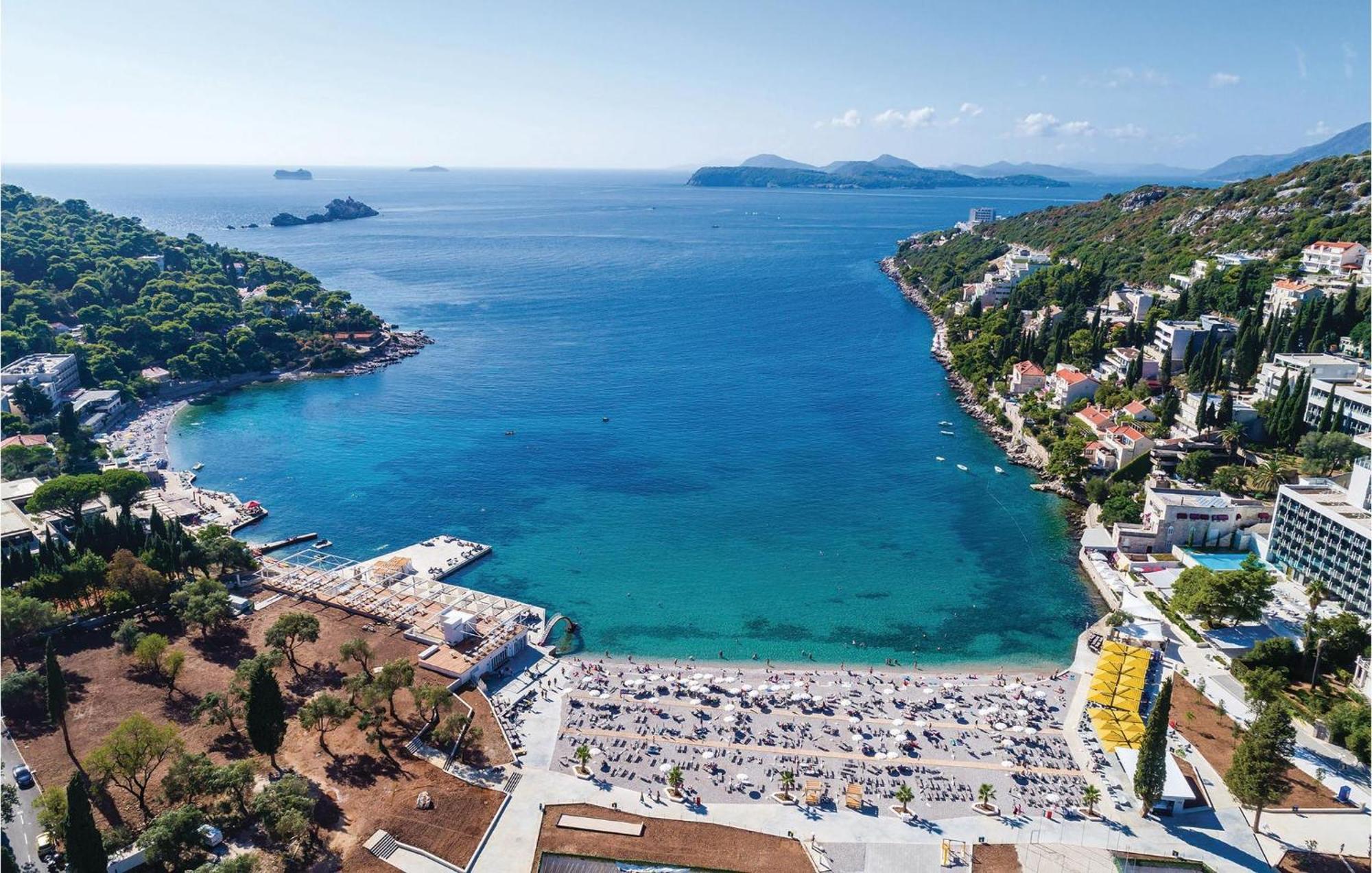 1 Bedroom Amazing Apartment In Dubrovnik Exteriör bild
